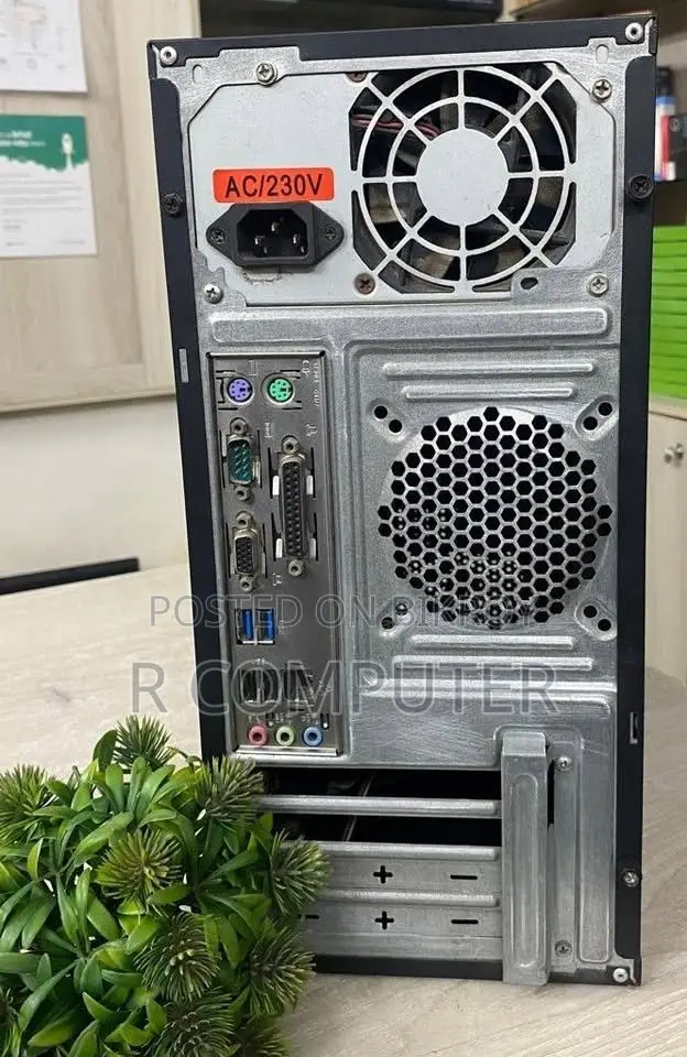 Desktop Computer Gigabyte 8GB Intel Core I3 SSD 128GB