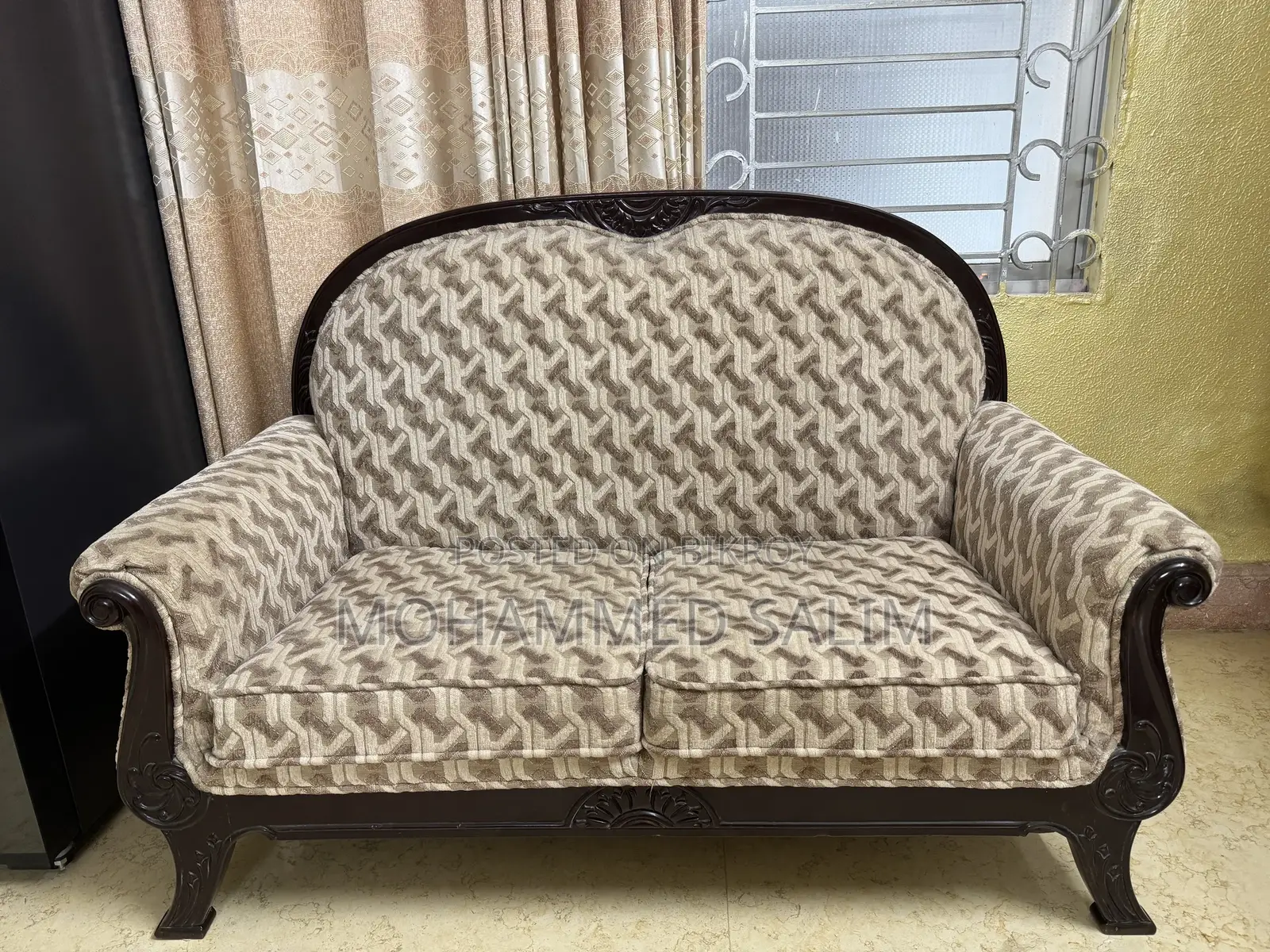 2 Seater Sofa Set (Total 3 Sofa) and One Table for Sell
