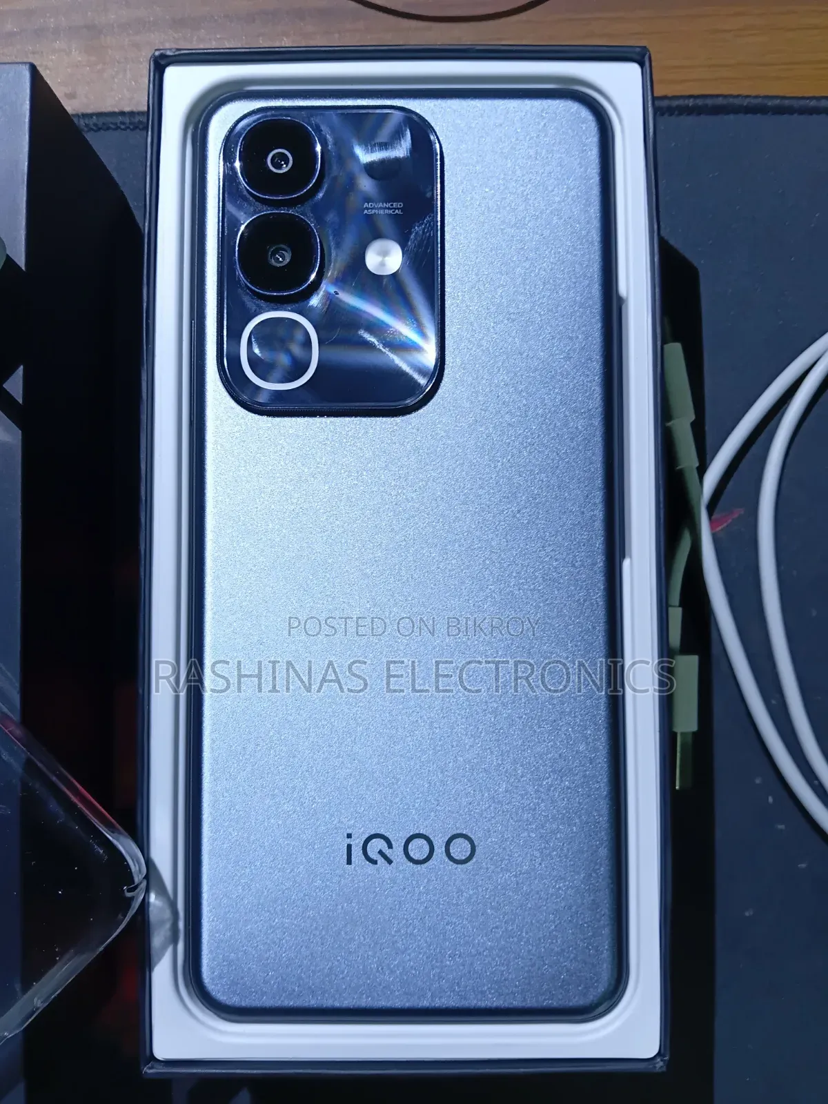 iQOO Z10x 128 GB Black