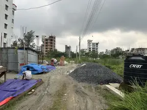 M Block, 3 Katha, South Facing Plot Urgent Sell, Bashundhara R/A
