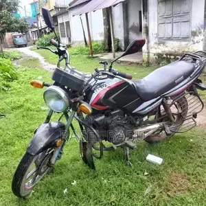 দয়াং ডিওয়াই১০০-এম ২০১৬ কালো