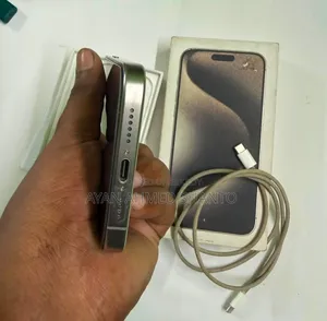 অ্যাপল আইফোন ১৫ প্রো ম্যাক্স ২৫৬ জিবি সিলভার