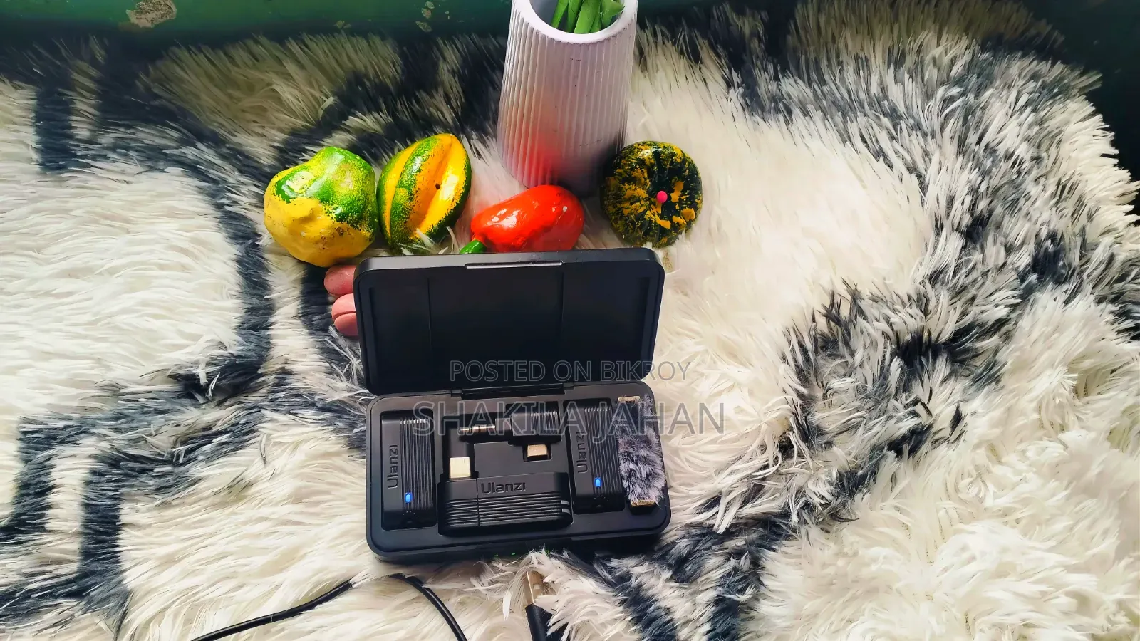 Ulanzi A100 Wireless Microphone Dual Mic Full Set