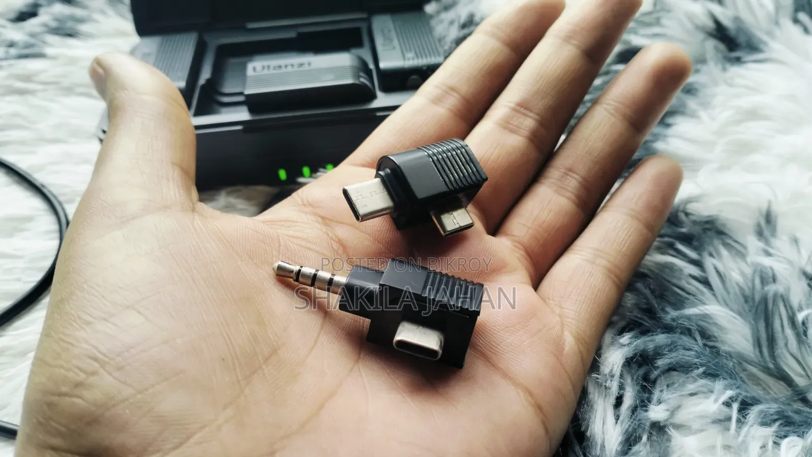 Ulanzi A100 Wireless Microphone Dual Mic Full Set