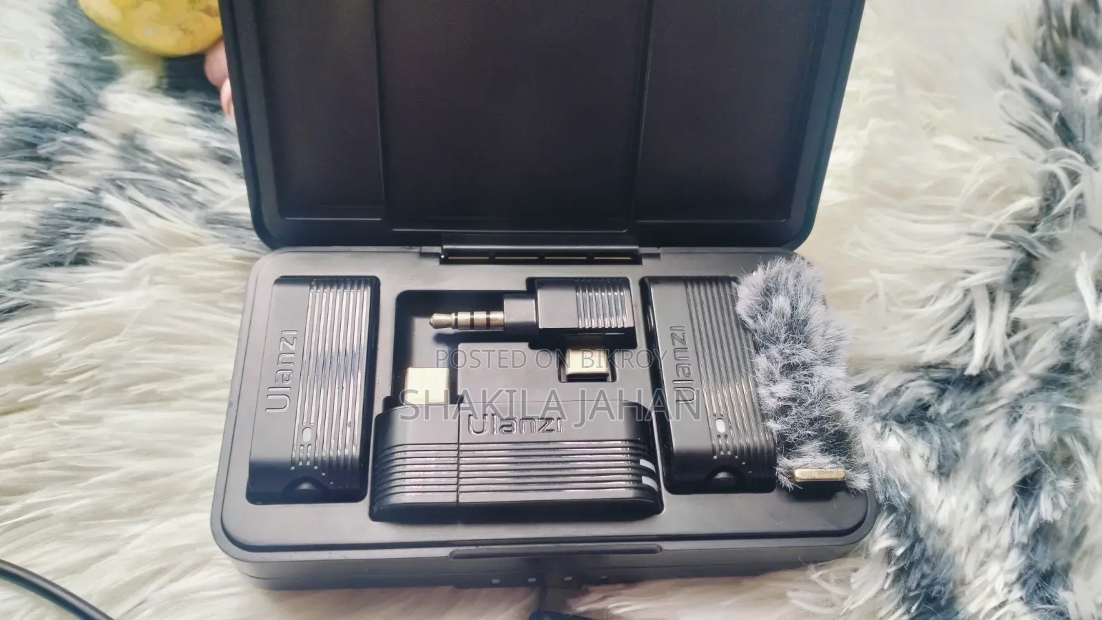 Ulanzi A100 Wireless Microphone Dual Mic Full Set
