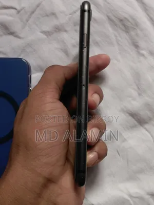 Apple iPhone 8 64 GB Black