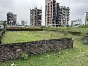 M Block 4 Katha South Facing Plot Urgent Sell Bashundhara R/A
