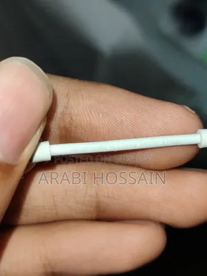 Authentic Apple Lightning to 3.5 Mm Headphone Jack Adapter A1749