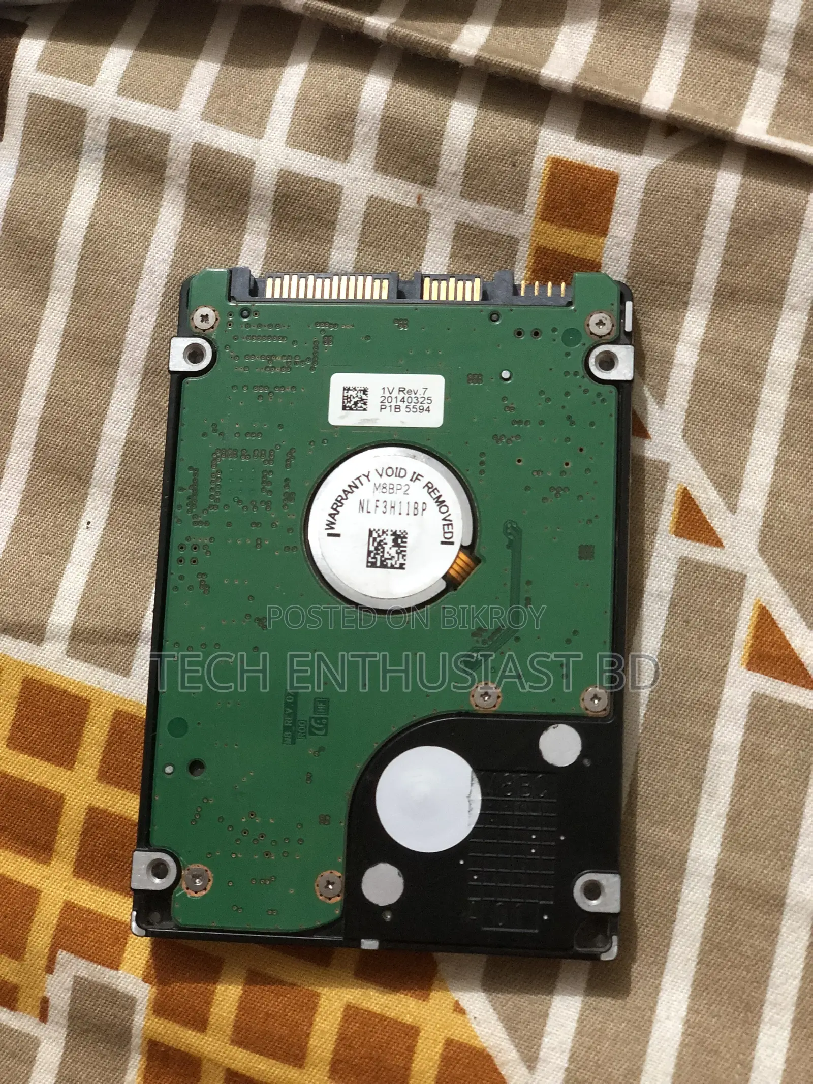 স্যামসাং/সিগেট ৭৫০ জিবি ল্যাপটপ এইচডিডি।