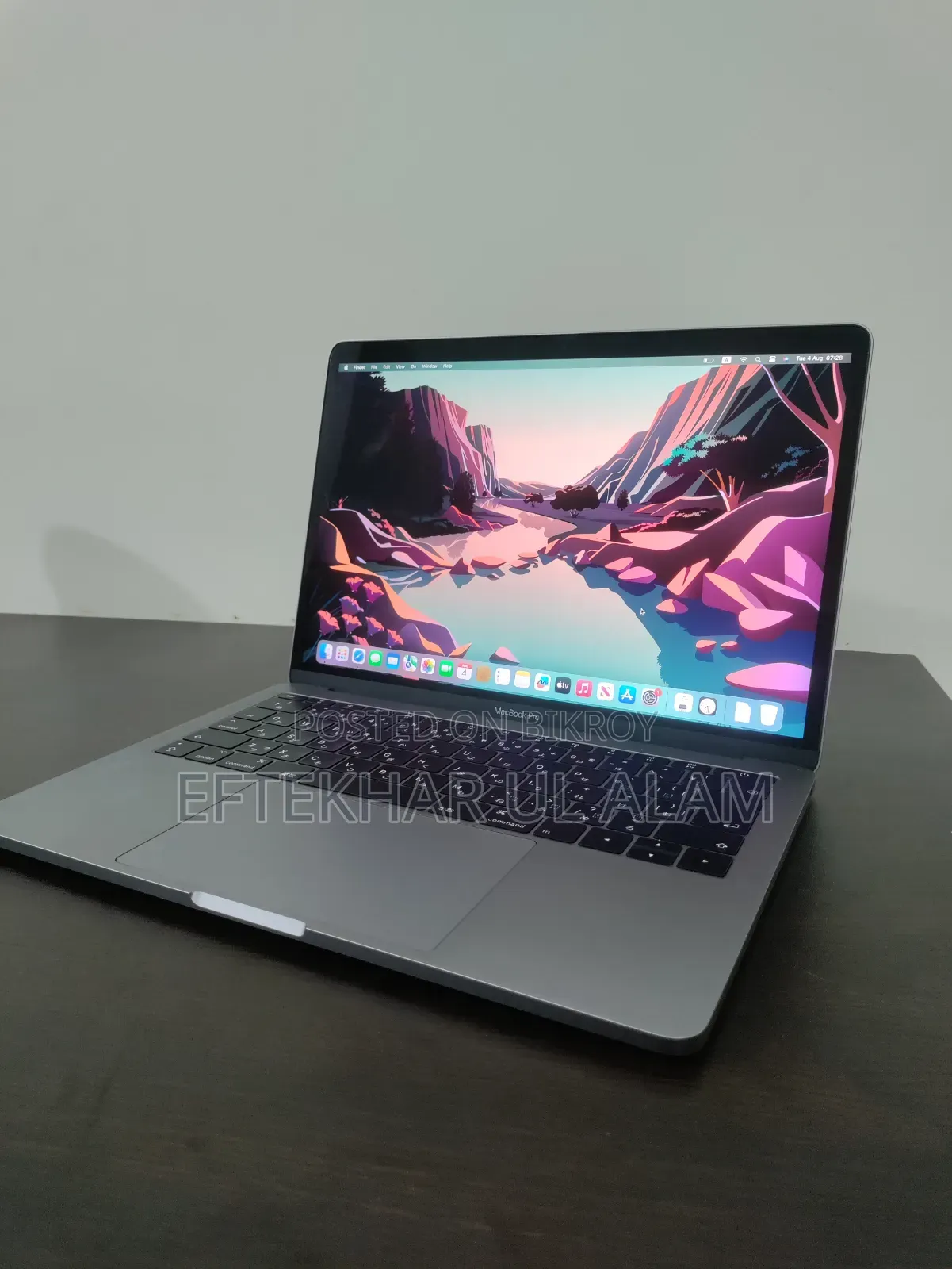 Laptop Apple MacBook Pro 2017 8GB Intel Core i5 SSD 256GB