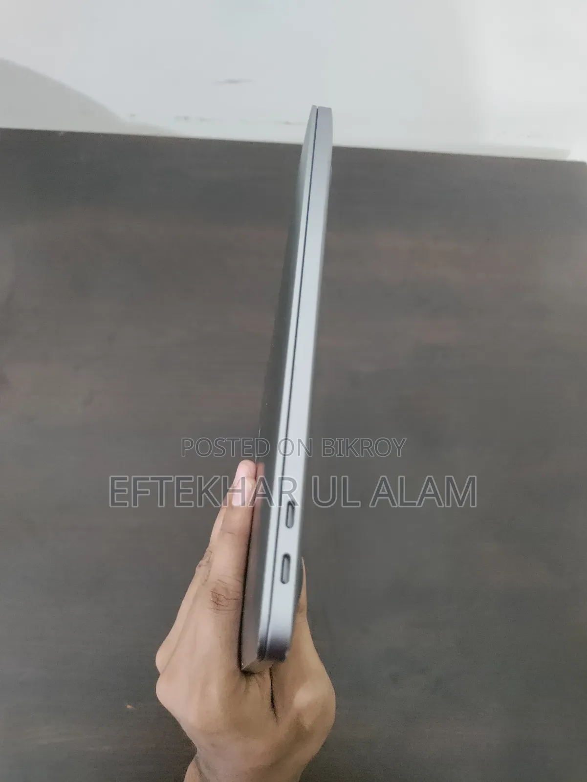 Laptop Apple MacBook Pro 2017 8GB Intel Core i5 SSD 256GB