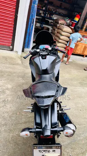 Yamaha R15 V3 2021 Black