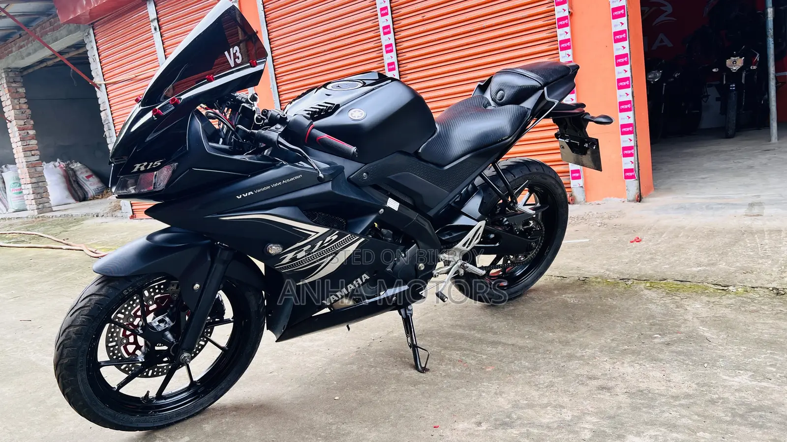 Yamaha R15 V3 2021 Black