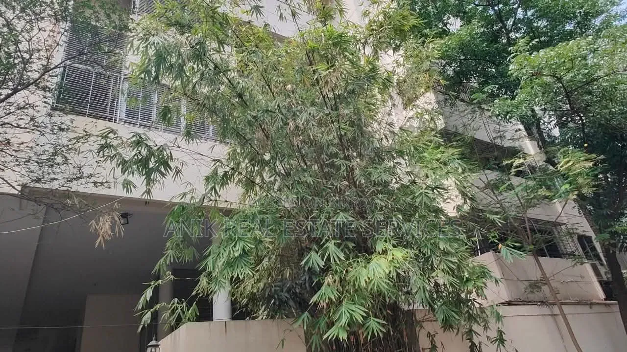 4 Bedroom Apartment in Anik Real Estate, Gulshan for Rent