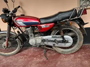 হোন্ডা সিজি১১০ ২০০৩ লাল