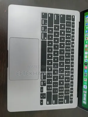 Laptop Apple MacBook Air 2020 16GB Intel Core i3 SSD 256GB