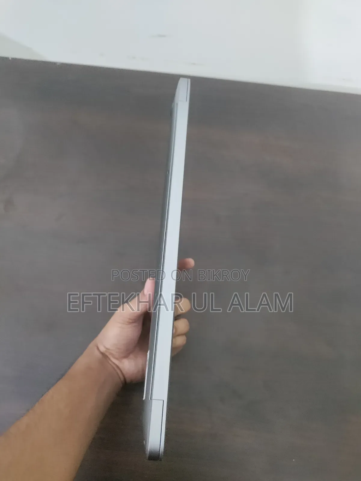 Laptop Apple MacBook Air 2020 16GB Intel Core i3 SSD 256GB