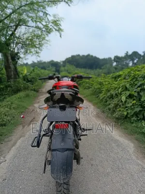 Bajaj Pulsar NS 160 2022 Red