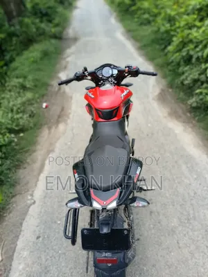 Bajaj Pulsar NS 160 2022 Red