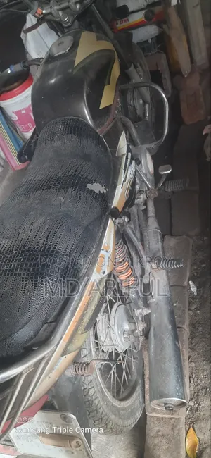 Bajaj CT 100 2009 Green