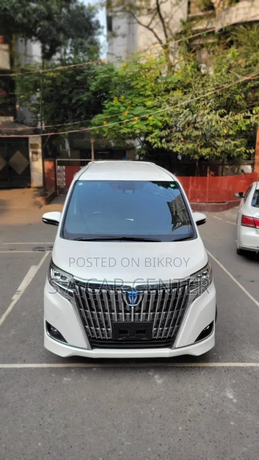 টয়োটা এসকোয়ার ২০১৯ পার্ল
