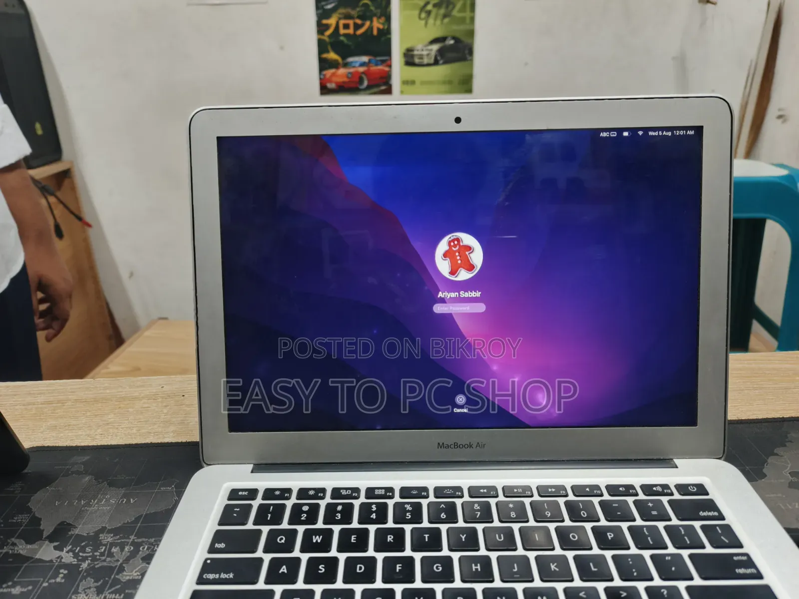 Laptop Apple MacBook Air 2017 8GB Intel Core i5 HDD+SSD 256GB