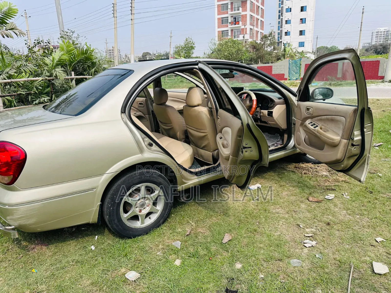 Nissan Sunny B15 Sedan 1.5 2004 Gold