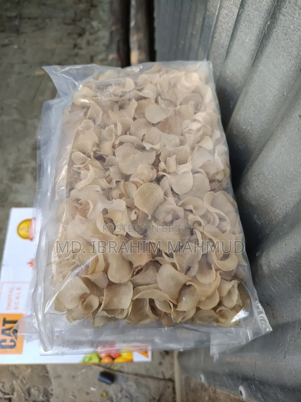 Potato chips, potato papad