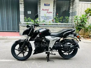 টিভিএস আপাচে আরটিআর ১৬০ ৪ভি ২০২৩ ব্ল্যাক