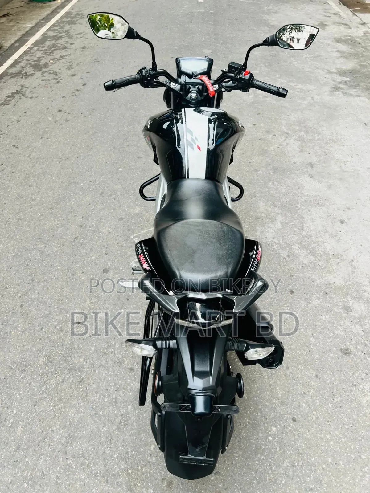 টিভিএস আপাচে আরটিআর ১৬০ ৪ভি ২০২৩ ব্ল্যাক