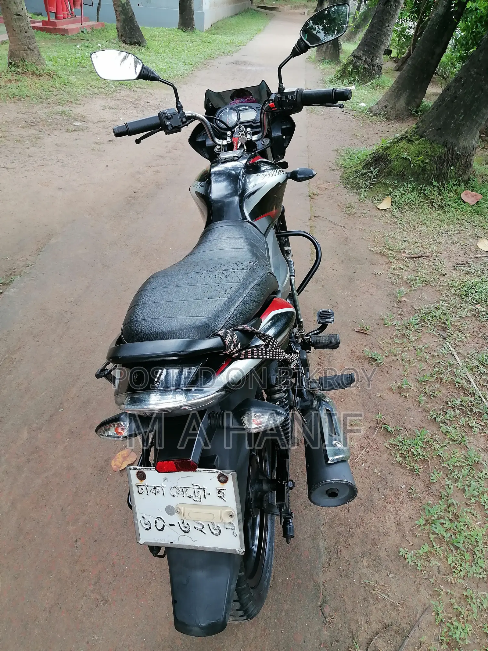 বাজাজ ডিসকভার ১২৫ ২০১৯ লাল