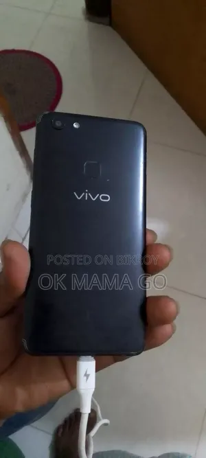Vivo 4 GB Black