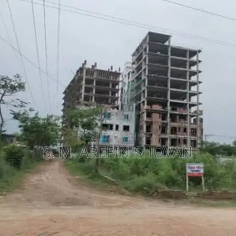 মধু সিটি ২, বাসিলায় ৩ বেডরুমের অ্যাপার্টমেন্ট বিক্রয়ের জন্য