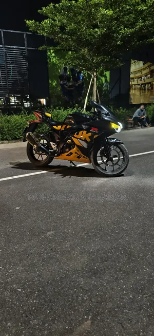 Suzuki GSX-R150 2020 Yellow