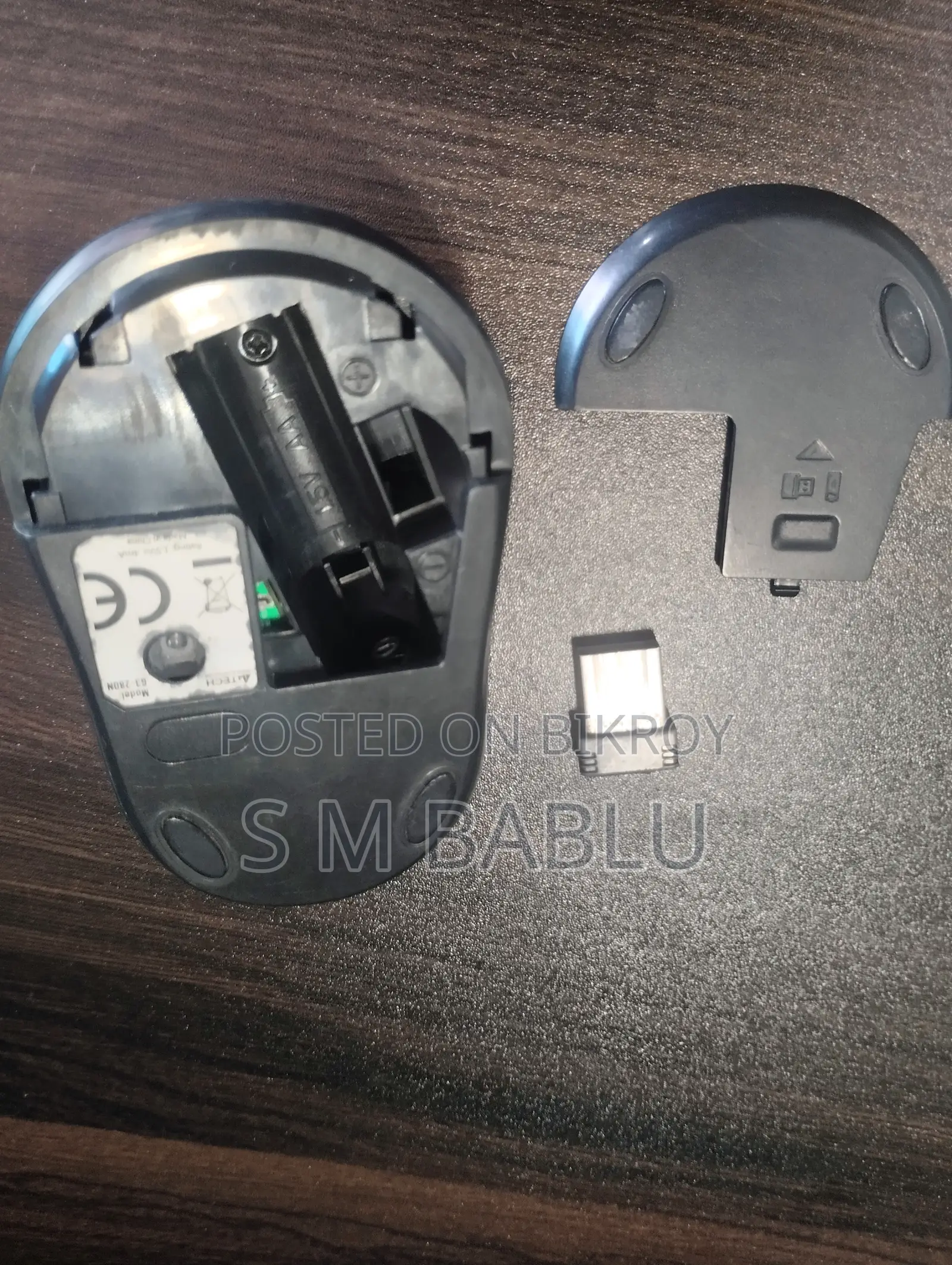 A4tech Wired Optical Mouse - 2x Click A4TECH Wireless Mouse.