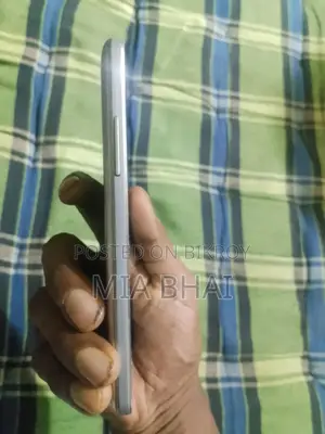 স্যামসাং গ্যালাক্সি জে২ প্রাইম ৮ জিবি কালো