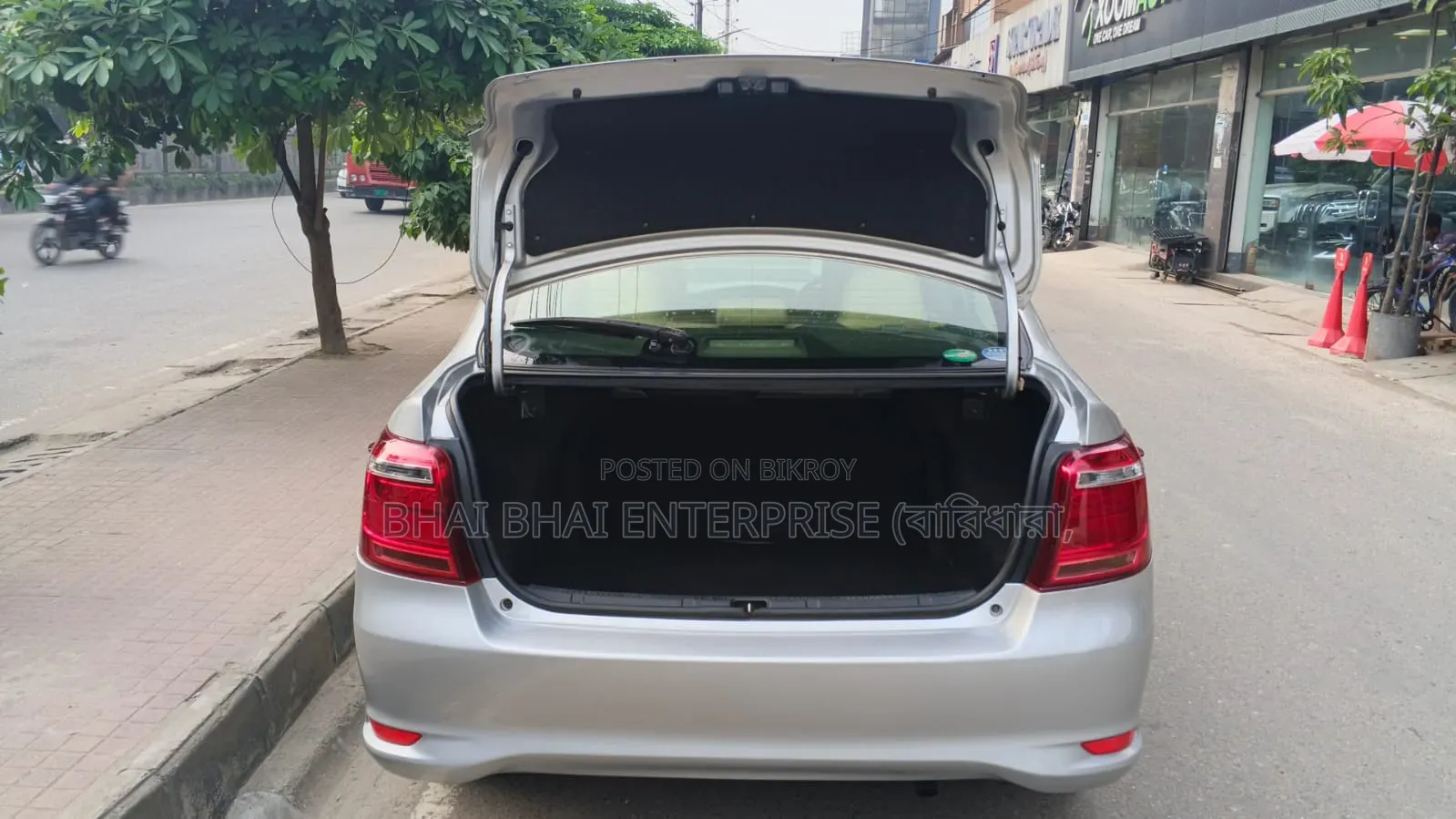 Toyota Axio 1.5 Hybrid 2Wheel Drive 2015 Silver