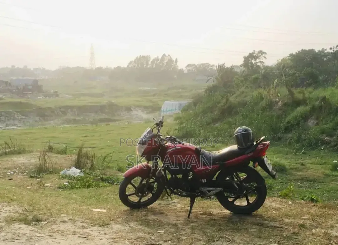 Runner Bullet 100 2011 Red