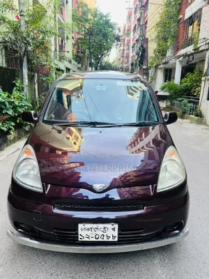 Toyota Fun Cargo 2000