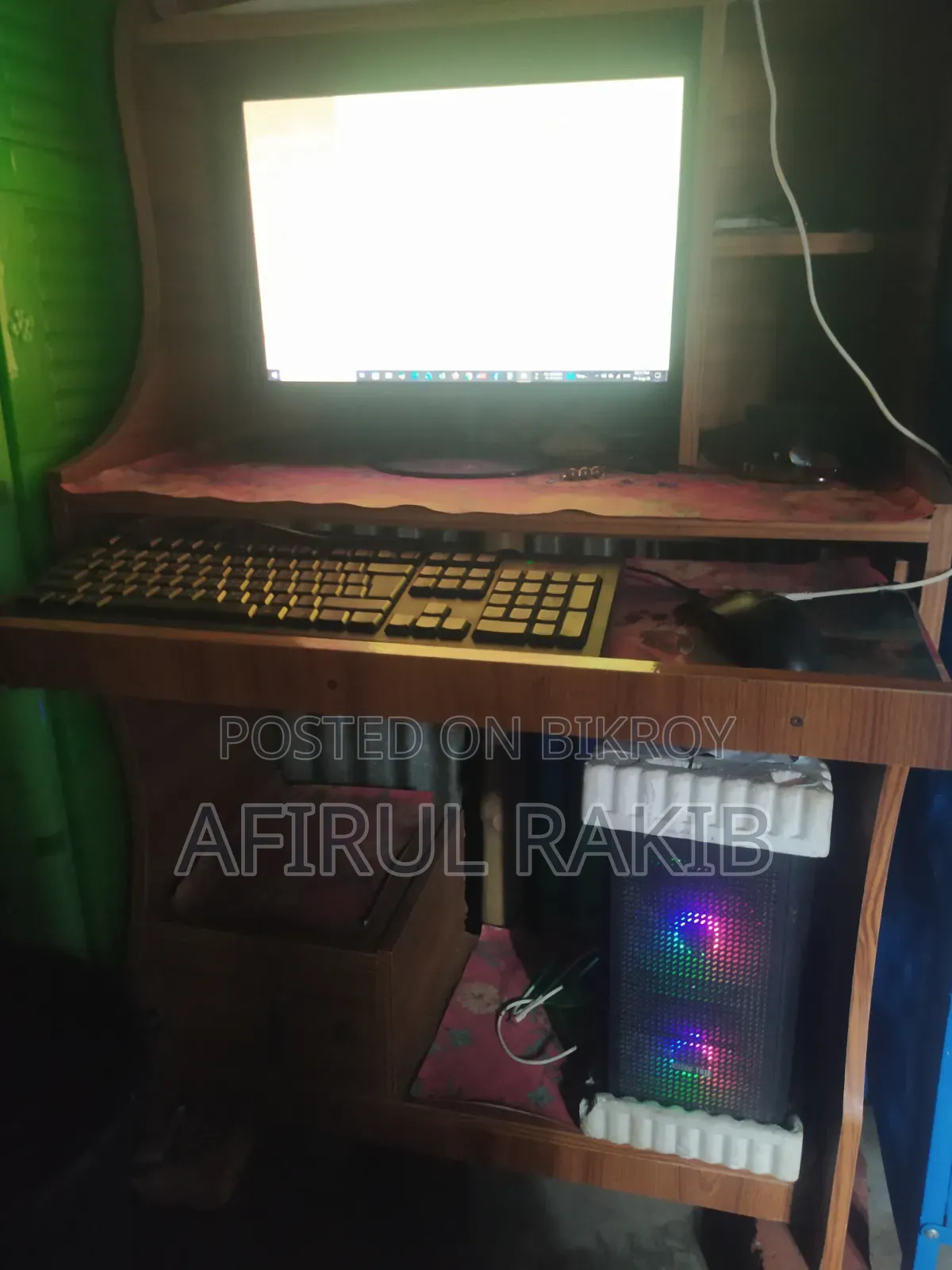 Desktop Computer Gigabyte 8GB AMD Ryzen SSD 256GB