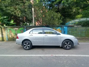 Toyota Corolla 2004 Silver