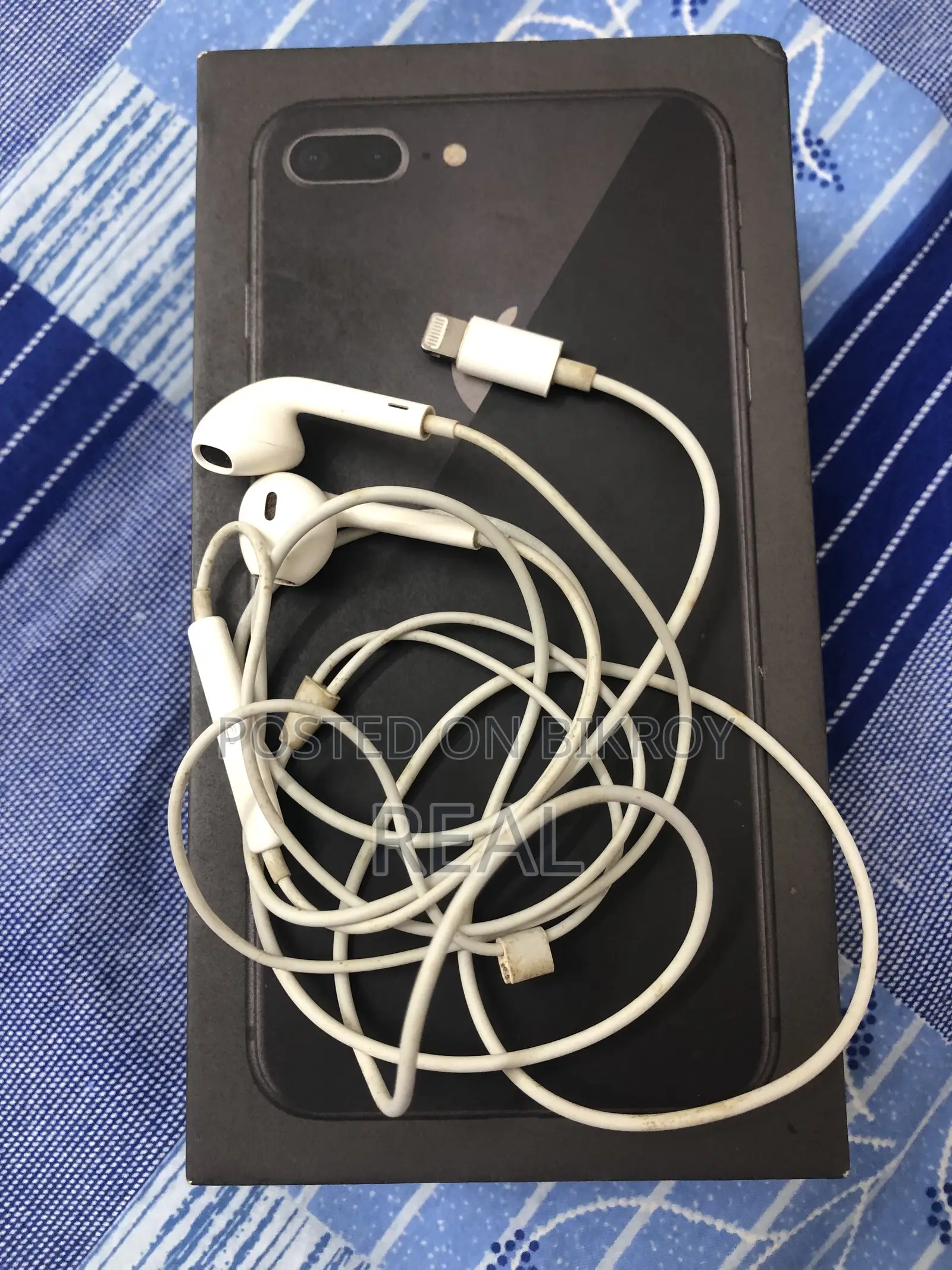 Apple Lightning EarPods