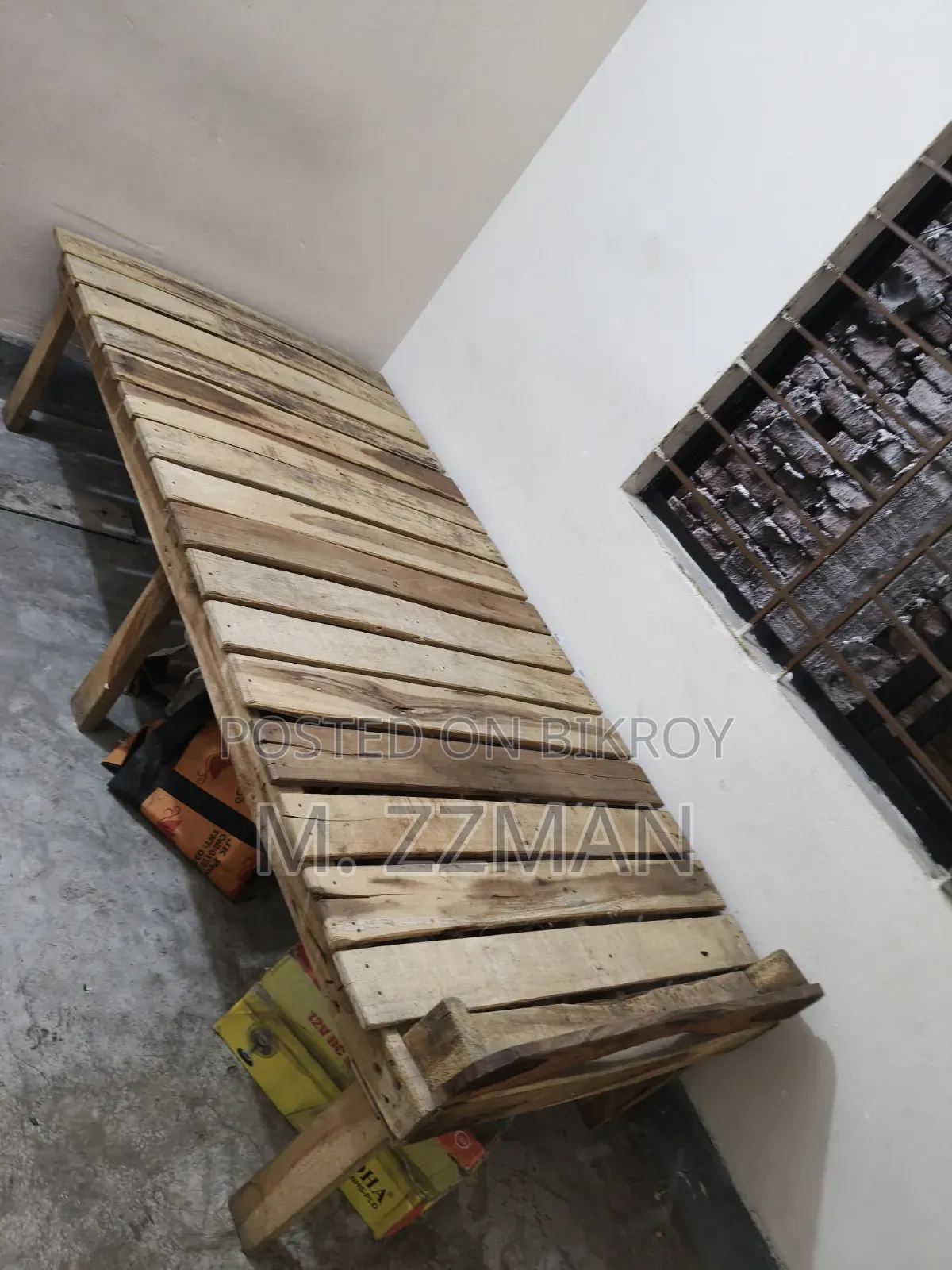 Bed-Wooden Chowki