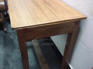 চেয়ারসহ পড়ার টেবিল