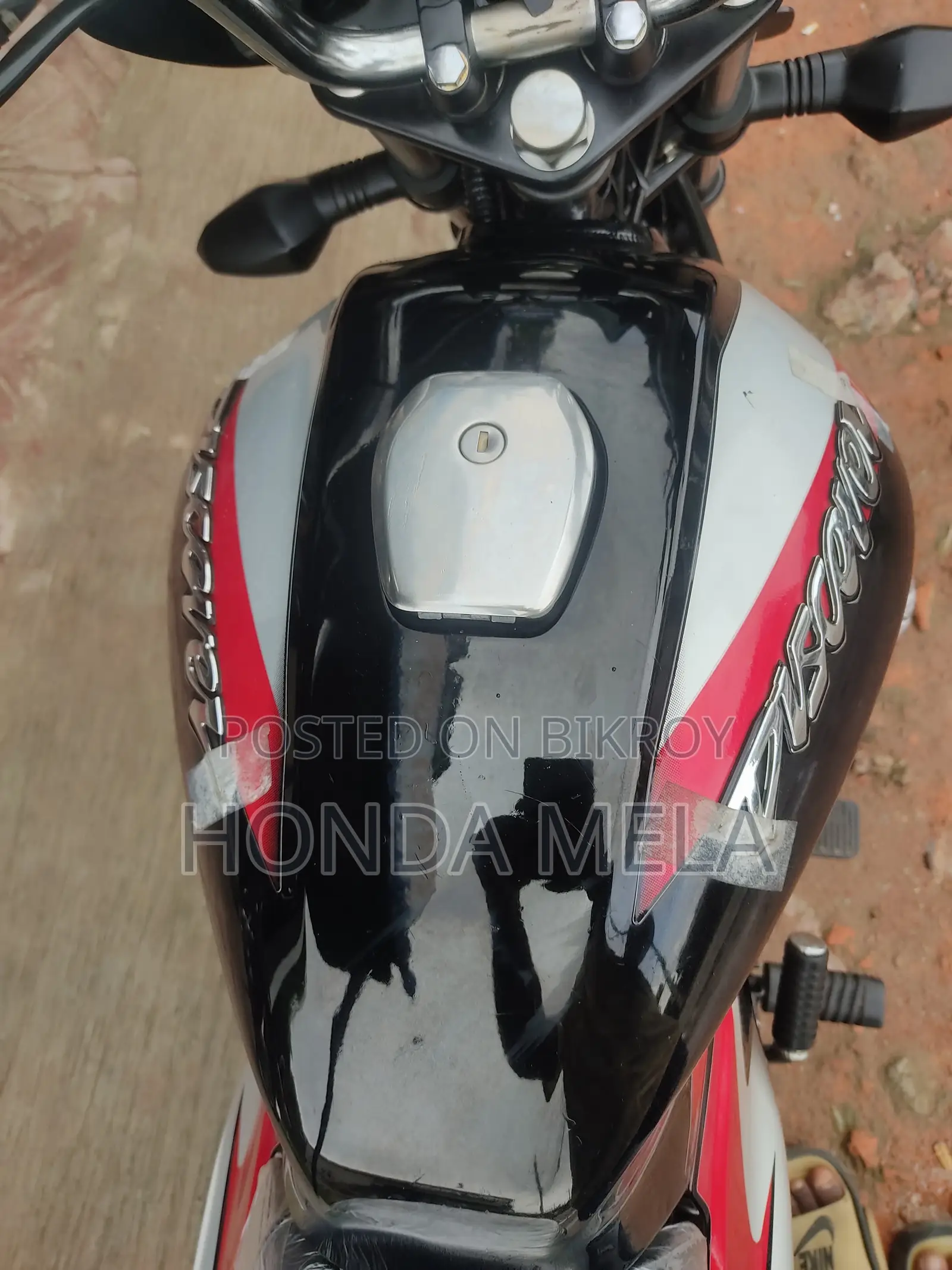 Bajaj Discover 125 2022 Black
