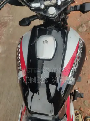 Bajaj Discover 125 2022 Black