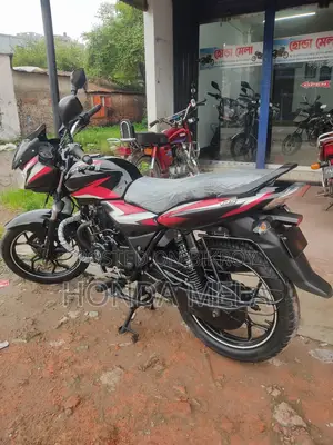 Bajaj Discover 125 2022 Black