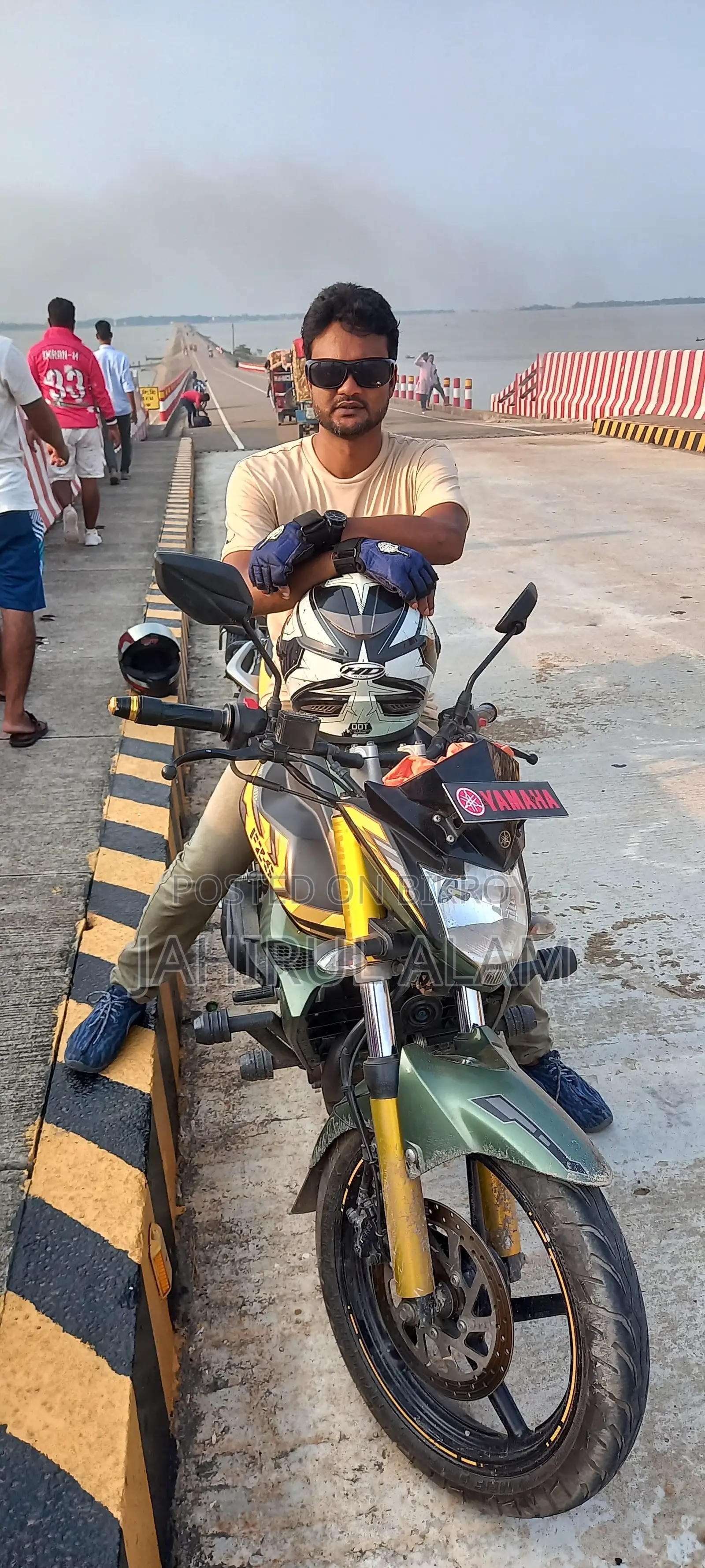Yamaha FZS V2 2017 Yellow