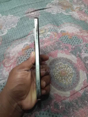 Infinix Hot 40i 256 GB