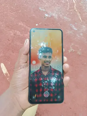 Realme X7 (India) 128 GB Black